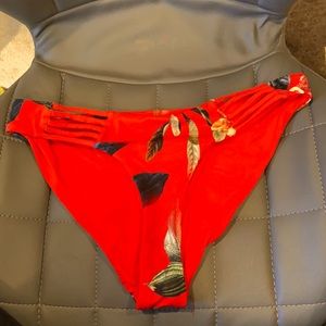 Cute and trendy red flower botttoms